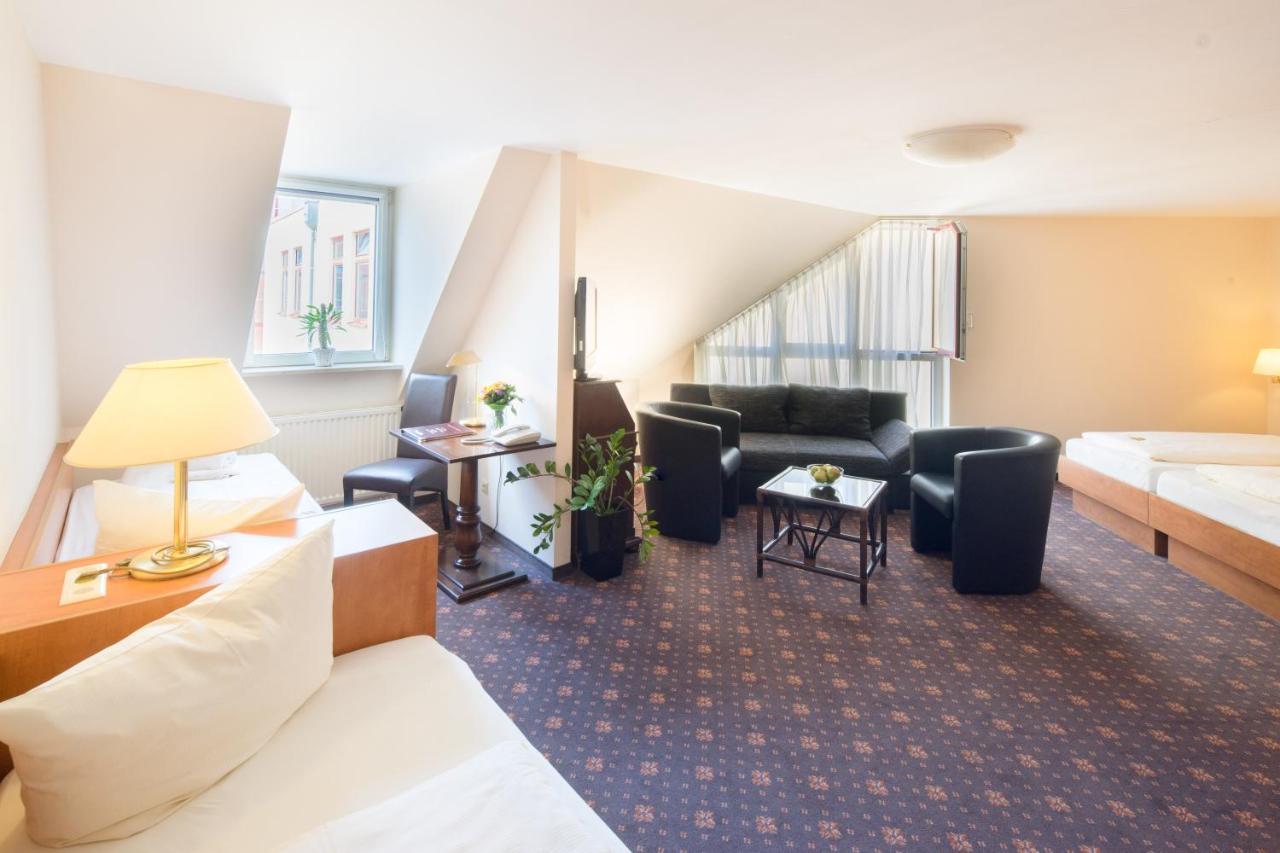Maximilian Hotel & Apartments Weil Am Rhein / Basel Chambre photo